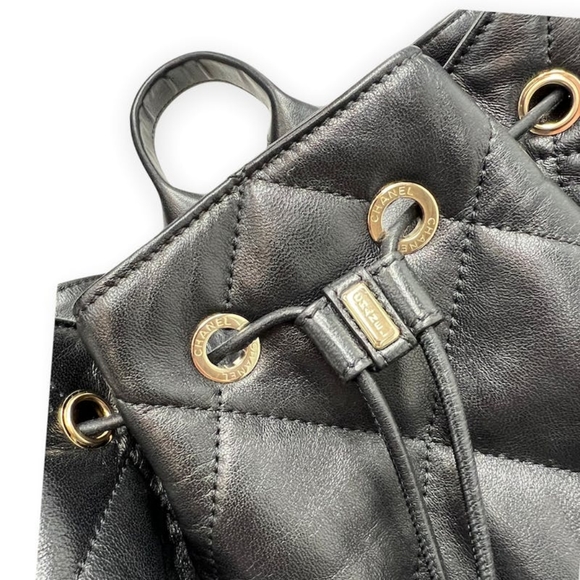 Chanel lambskin backpack - Picture 3 of 6